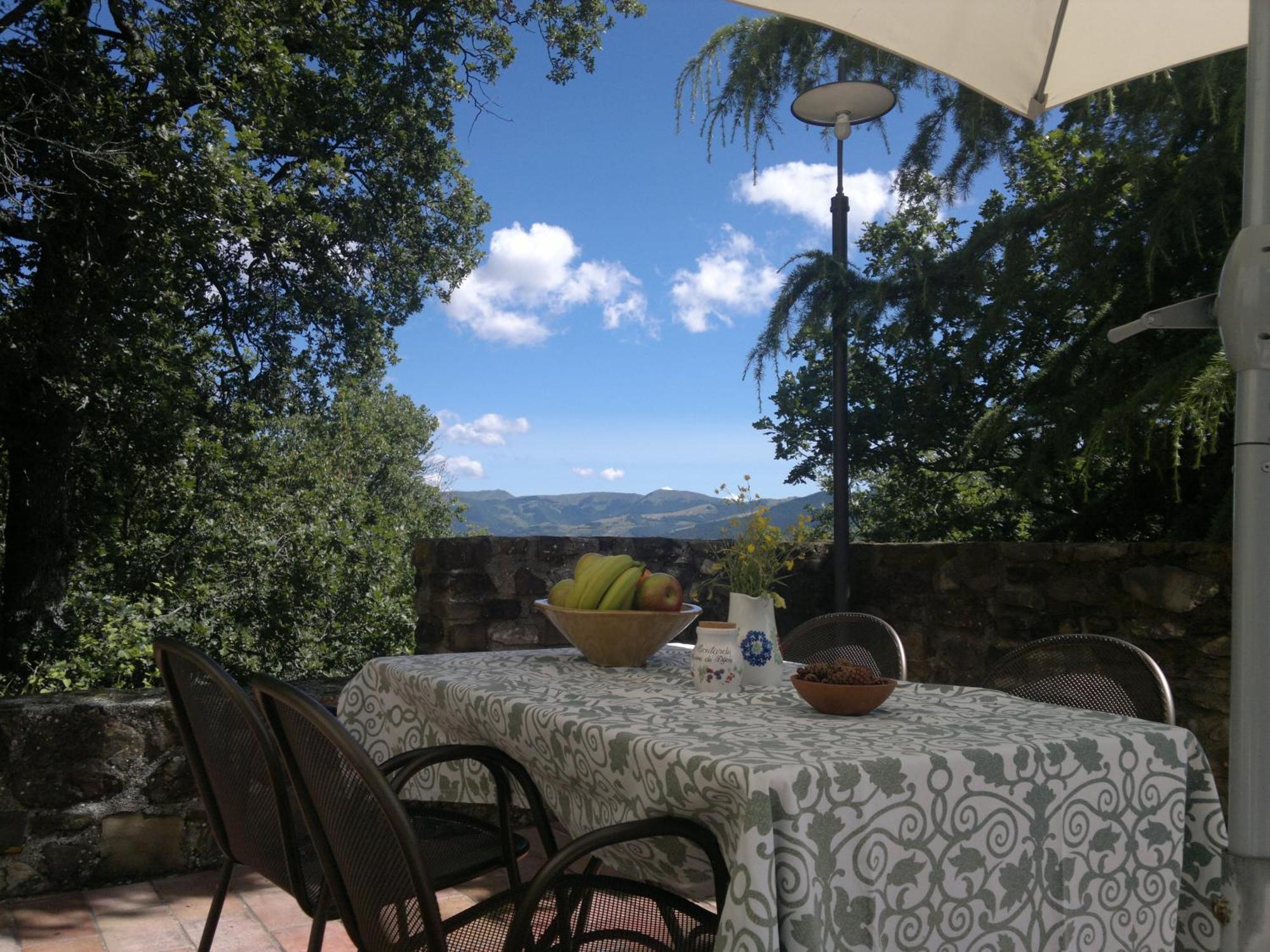 Casale Degli Ulivi Villa Gualdo Tadino Luaran gambar