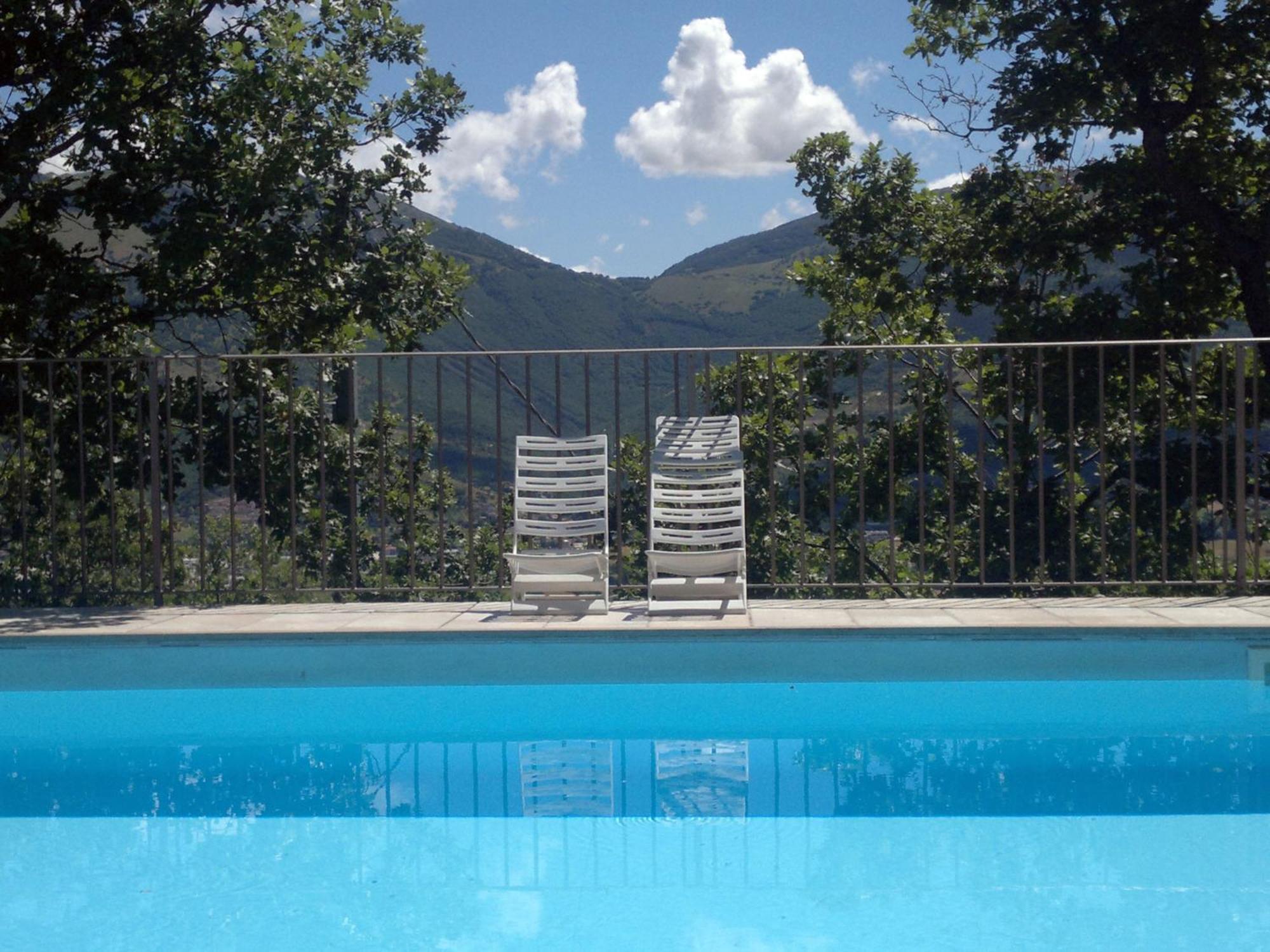 Casale Degli Ulivi Villa Gualdo Tadino Luaran gambar