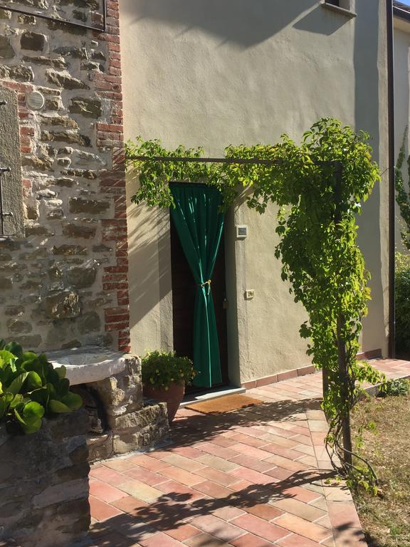 Casale Degli Ulivi Villa Gualdo Tadino Luaran gambar