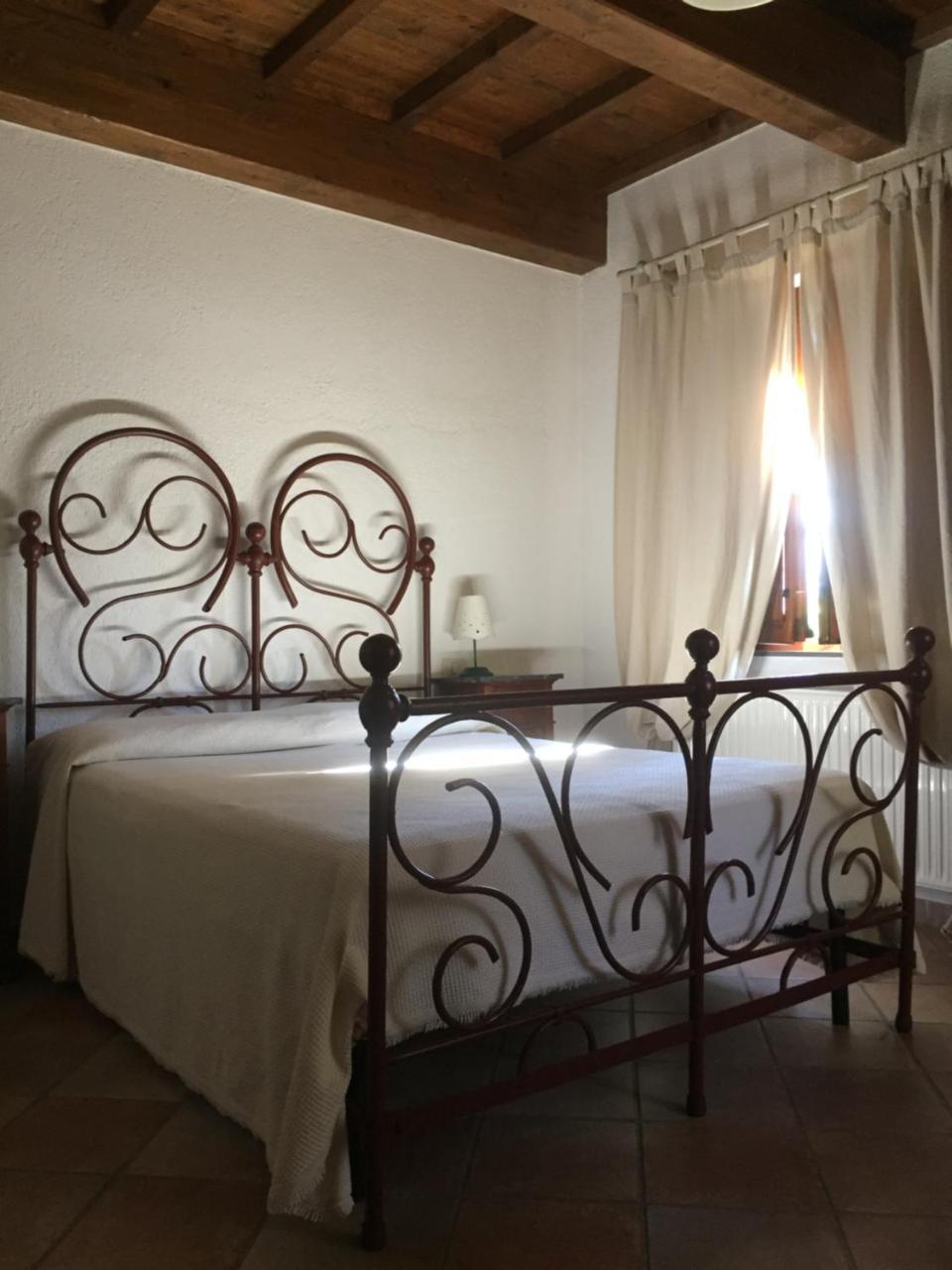 Casale Degli Ulivi Villa Gualdo Tadino Luaran gambar